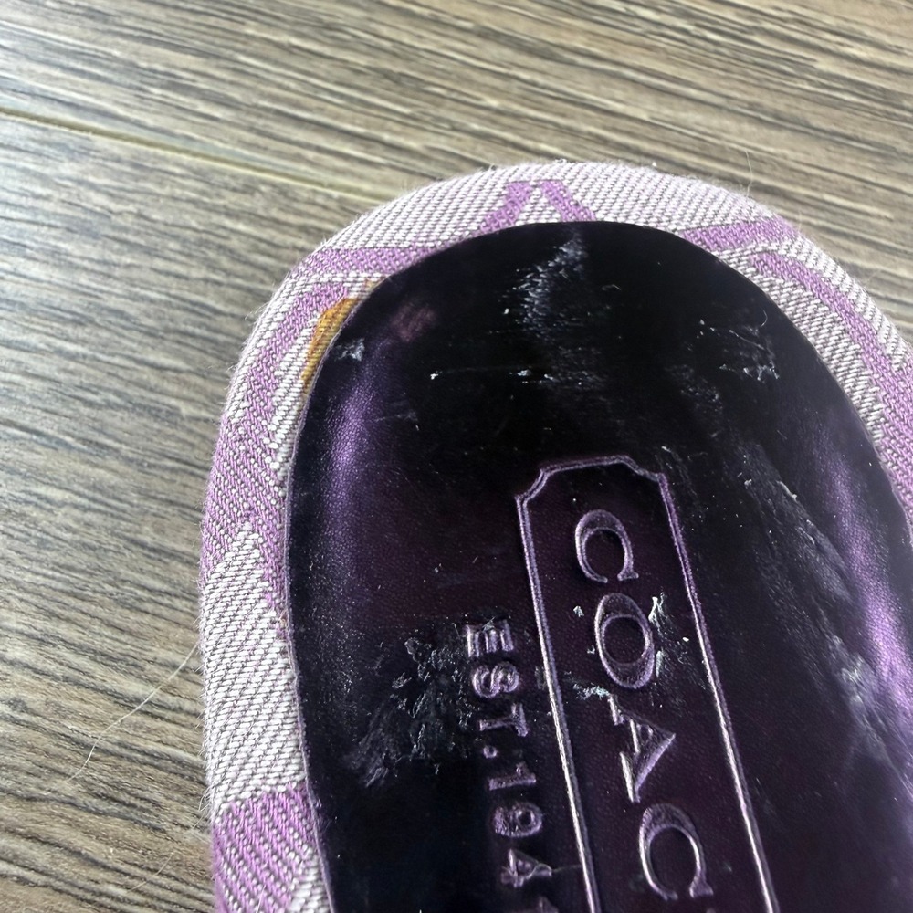 Coach Shirley Purple Signature Jacquard Thong Sandals Metallic Straps Womens 8B - Picture 13 of 13
